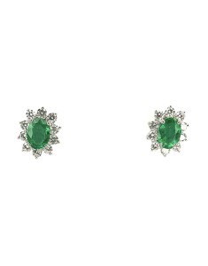Emerald stud earrings from Wilson & Son&rsquo;s exclusive Color collection